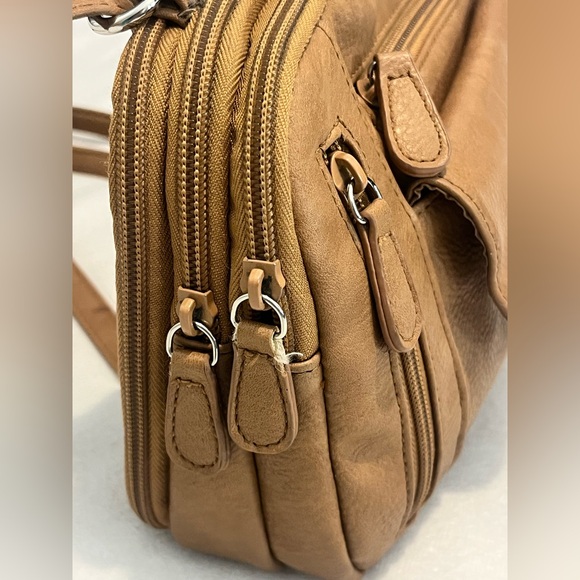 MultiSac Zippy Triple Light Brown Purse Tan Vegan Leather Crossbody Bag - Picture 14 of 16